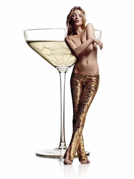 Da Maria Antonietta a Kate Moss, come nasce la coppa di Champagne
